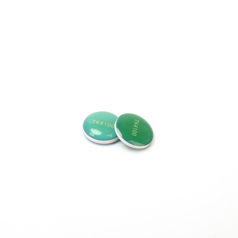 Mini tag époxy rond — TK4100, format compact — Détails du produit 3